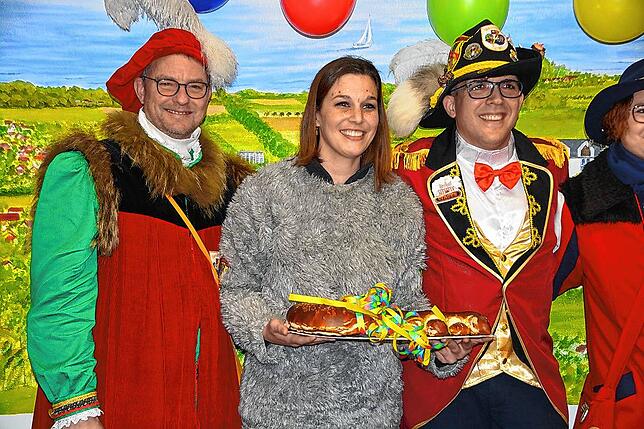 Bild 12: Fasnacht 2025 in Oberuhldingen: So spektakulär war der Rathaussturm – Alle Bilder hier!