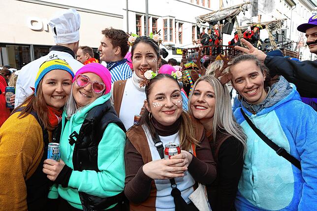 Bild 15: Konstanzer Straßenfasnacht 2025: Die besten Bilder vom Schmotzigen Dunschtig