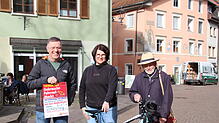 (Von links) Wolfgang Bär, Nikola Kögel und Hans Jürgen Bannasch freuen sich auf den anstehenden Tiengener Gebraucht-Fahrradmarkt.