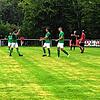 Die Spieler des FC Bräunlingen bejubeln den Treffer zum 1:6-Endstand