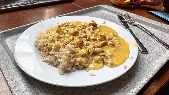 Kantinengefühle kommen in der Scheffelstube auf – das schmeckt und macht sich im günstigen Preis bemerkbar.