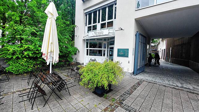 Derzeit ist hier am Augustinerplatz noch das Bonama – ab 1. Oktober soll das neue Mamma Mia in den Räumen öffnen.
