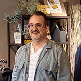 Thomas Wartner in seinem Modegeschäft angrenzend zur Waldshuter Wallstraße.