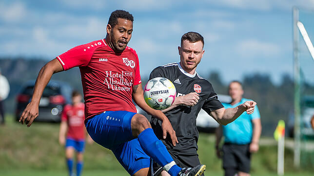 Bild : SG Höchenschwand und  FC Bergalingen trennen sich 2:2