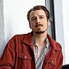 Der Rapper Alligatoah kommt nach Konstanz. Er ist der zweite bestätigte Künstler bei den Sommerkonzerten 2024.