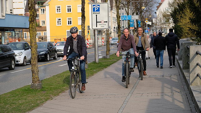 Für die neugestaltete Friedrichstraße fordert der ADFC ausreichend Platz für Radfahrer und Fußgänger. (Archivbild)