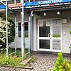Die Praxisräume in diesem Gebäude an der Dorfstraße 1 möchte die Gemeinde Moos erwerben, um den Standort für den vorhandenen Hausarzt ...