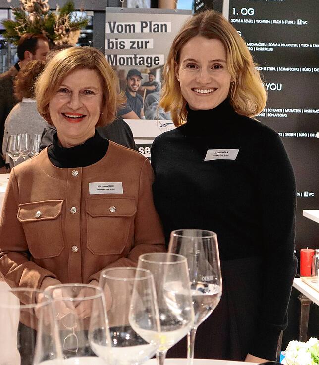 Michaela und Isabella Dick vom Wohnparc Dick.