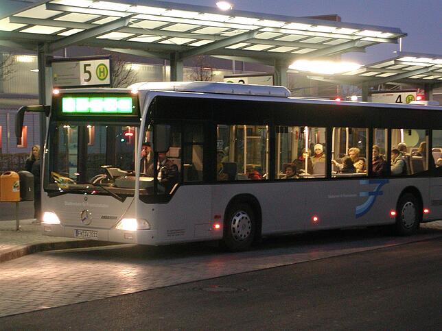 Ist eine Stärkung des Nahverkehrs nötig, und wenn ja, wie wollen Sie das umsetzen?Bild: Katamaran-Reederei