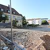 Wo einst das Hotel Schöllhorn stand, ist nach dem Abriss eine große Freifläche entstanden. Links im Bild das alte Stadtkassen-Gebäude.
