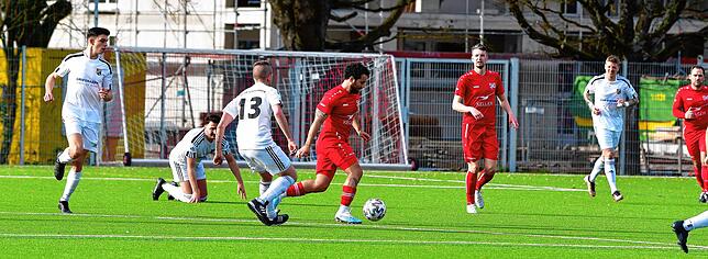 Bild 5: SV Jestetten gewinnt Kellerduell mit 3:2 gegen SV 08 Laufenburg II &ndash; und wir haben Bilder!