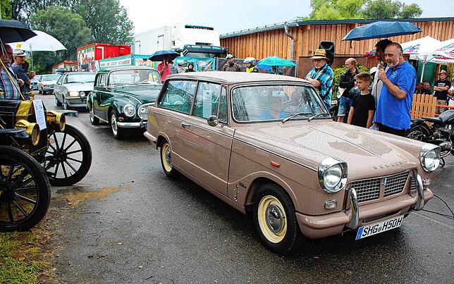 Bild 4: Partyabend und Oldtimertreffen an der Sichelhenke