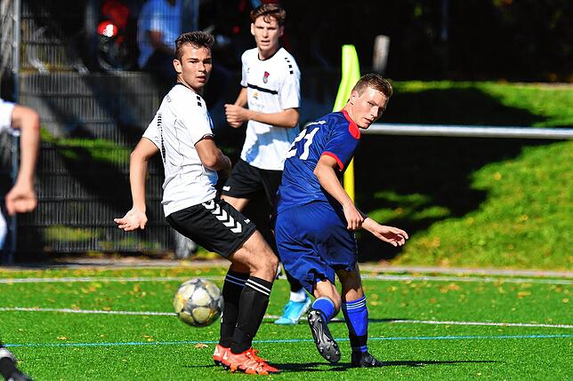 Bild 22: FV Lörrach-Brombach II besiegt Aufsteiger FC Schlüchttal glatt mit 4:0 &ndash; und wir haben die Bilder!