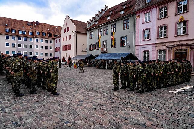 Bild 20: Bilder der beeindruckenden Bundeswehr-Parade vor dem Villinger Münster