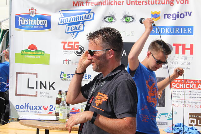 Bild 11: Video und Bilder: Siegerehrung krönt tolles Mofa-Rennwochenende in Fischbach
