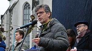 Er sieht schwierige Jahre auf die Stadtfinanzen zukommen, aber keinen Anlass für Panik: Bürgermeister Georg Riedmann, hier bei einer ...