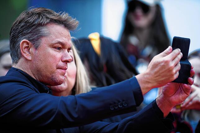 Ernsthaft? Ja, Matt Damon, dieser jungenhaft wirkende Hollywoodstar, wird am 8. Oktober 50 Jahre alt. Seit mehr als 30 Jahren ist er im ...