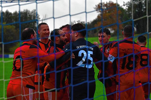 Bild 30: SV Jestetten siegt 7:5 beim FC Erzingen &ndash; und wir haben Bilder!