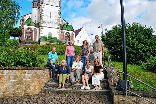 Bild 1: Herzlichen Glückwunsch! Grießen ist eine Runde weiter beim Wettbewerb „Unser Dorf hat Zukunft“