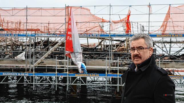 Stadtpräsident Robert Raths will die Badhütte wieder aufbauen.