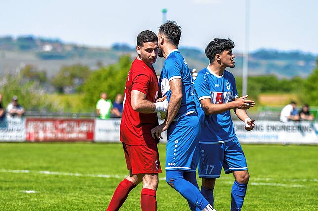 Bild 18: FC Erzingen unterliegt dem FC Wittlingen vor 500 Zuschauern mit 0:2 – und wir haben Fotos!