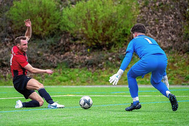 Bild 25: FSV Rheinfelden feiert 12:0-Kantersieg gegen Freiburger FC U23 &ndash; und wir haben Bilder!