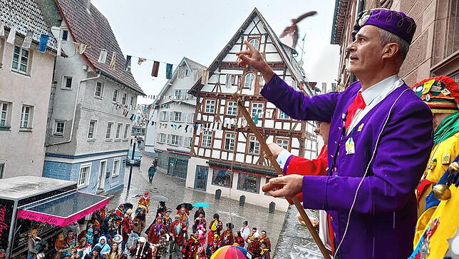 Bild 23: Meßkirch feiert Fasnet: Die besten Bilder vom Schmotzigen Dunnschdig