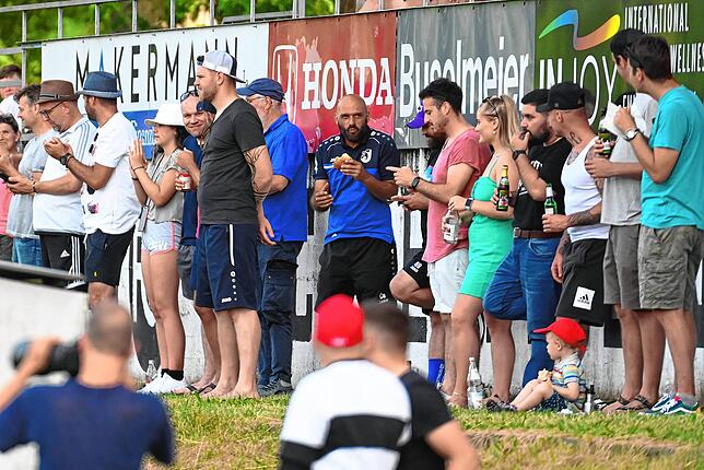 Bild 15: FC Erzingen siegt 4:1 im Hinspiel zum Landesliga-Aufstieg beim FC Emmendingen &ndash; wir haben Bilder