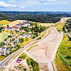 Blick auf das Baufeld des Hegne-Tunnels: Der B33-Ausbau aus der Luft, aufgenommen mit der Drohne im Juni 2022.