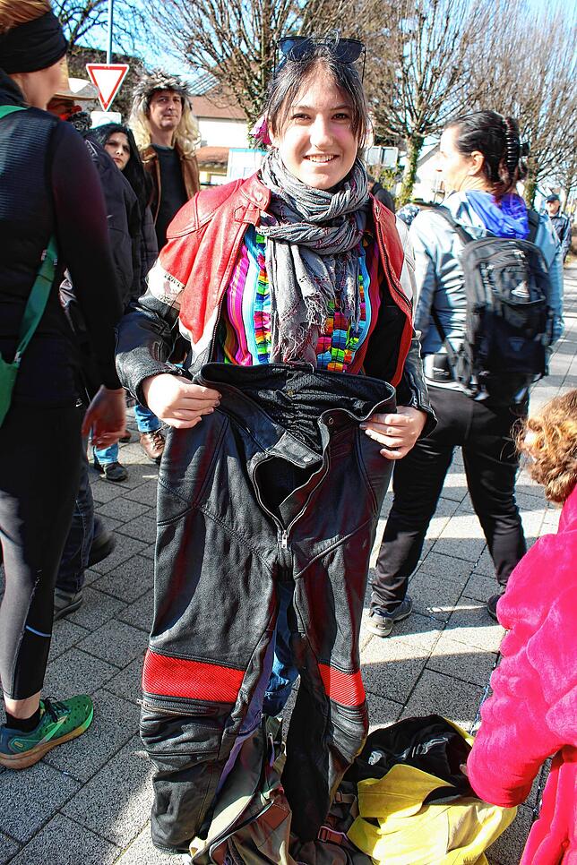 Bild 15: Bilder vom Krämermarkt in Neufrach am Rosenmontag