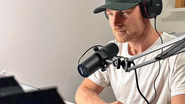 Christian Wallner hört nicht nur selbst leidenschaftlich gerne Podcasts, sondern produziert auch selbst ein Format. Was ursprünglich für ...