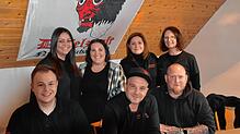 Von links Sascha Seckinger, Jasmin Schulz, Selina Trompler, Kai Burger, Patrizia Schlicht, Markus Riedel und Nicole Lenz.  Foto:  Gerd ...