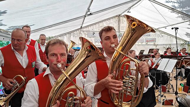 Bild 28: Bilder vom Dorffest: Bestes Wetter und beste Stimmung beim Dorffest in Limpach im Deggenhausertal