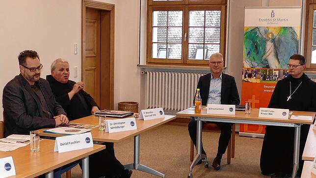 Sie gehören zum Organisationsteam &bdquo;Jubiläum 2023&ldquo; (von links): Daniel Faschian und Volker Nagel (nicht im Bild) vom Team des ...