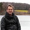 Auf dem Steg des Böhringer Sees: Der FDP-Landtagsabgeordnete Jürgen Keck schätzt die kurze Runde von seiner Haustüre zu diesem Platz.
