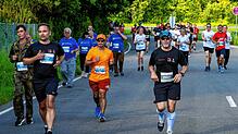 Tausende Teilnehmer sind auch in diesem Jahr wieder beim Firmenlauf am Schwenninger Messegelände dabei. Bild: Hans-Jürgen Götz