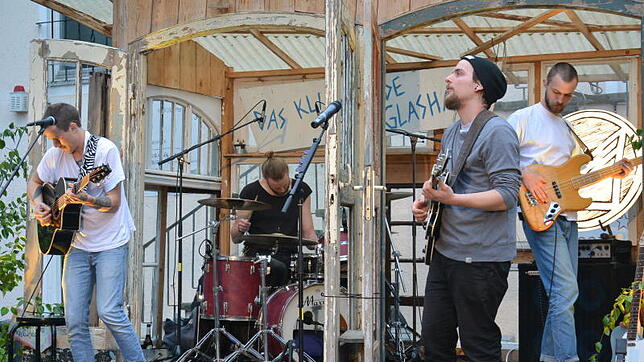 Die Band Mykket Morton bewegt sich zwischen Indie, Ska und Songwriter-Traditionen.