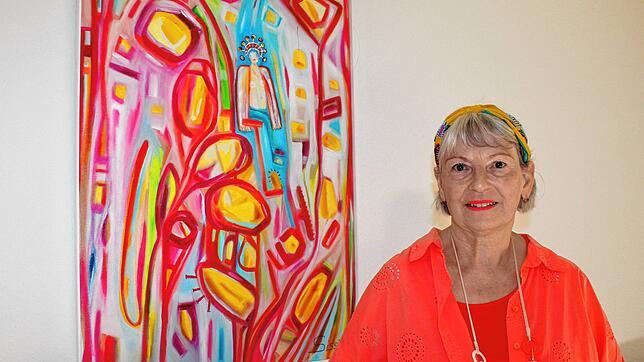 Ute Hauser ist Mitglied im Bad Dürrheimer Kunstverein. Das Bild in den kräftigen Farben hat sie als „Die Gloria im Garten“ betitelt. ...
