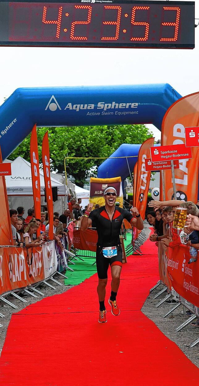 Matthias Dippong beim Megathlon in Radolfzell.