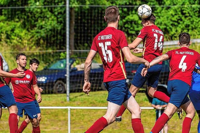 Bild 15: FC Weizen legt im Abstiegsspiel zur Kreisliga B ein 3:0 gegen FC Huttingen vor &ndash; wir haben Bilder!