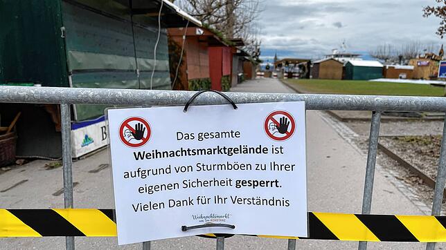 Die Stände auf dem Weihnachtsmarkt bleiben am 21. Dezember vorerst geschlossen. Grund ist eine Sturmwarnung des Deutschen Wetterdiensts.