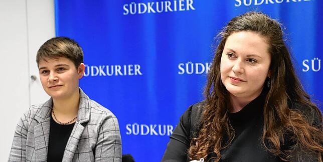 (Archivbild) Lisa Kreitmeier und Rosa Buss, die vor der ersten Demo dem SÜDKURIER ein ausführliches Interview gaben, sind erneut im ...