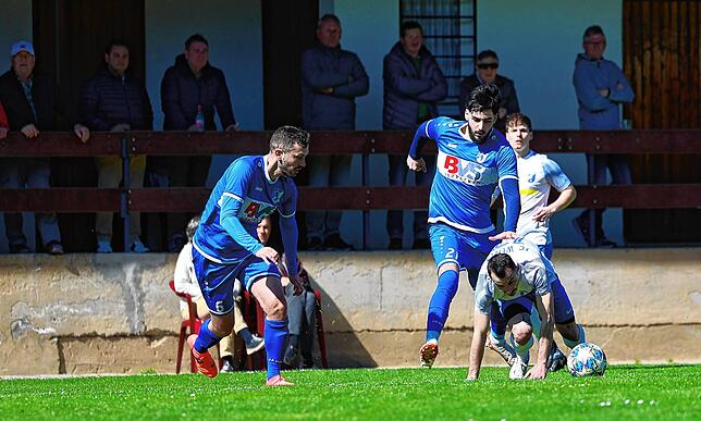Bild 31: Unsere Bildergalerie vom 2:2 im Spitzenspiel zwischen der SG Stühlingen/Weizen und dem FC Erzingen