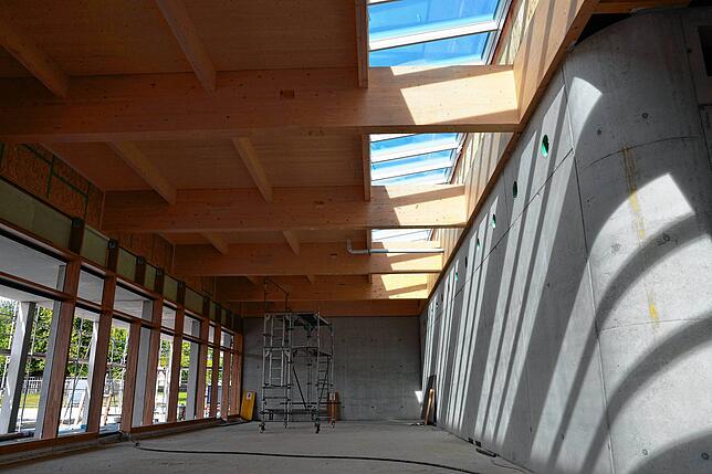 Eindrucksvoll: Die neue Aula des Bildungszentrums.