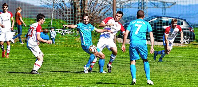 Bild 14: SV Buch spielt 1:1 im Oster-Derby gegen den FC RW Weilheim &ndash; und wir haben Bilder!