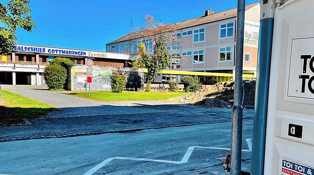 Die alte Eichendorff-Schule in Gottmadingen soll mittelfristig abgerissen werden, um dem Quartier 2020 Platz zu machen (Archivbild). ...