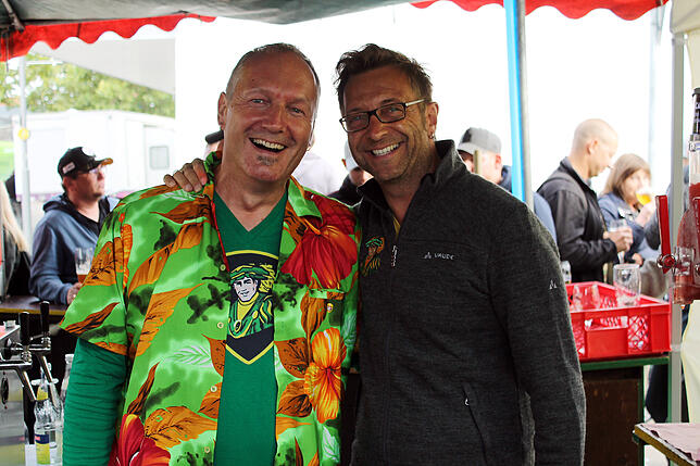 Bild 37: Beim Blumberger Straßenfest war die Stimmung trotz des Regenwetters gut