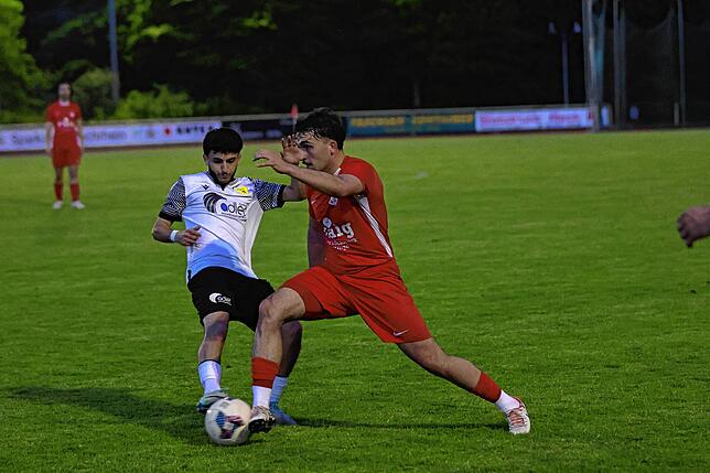 Bild 4: FC Tiengen 08 und FSV Rheinfelden trennen sich 1:1 – wir haben Fotos!