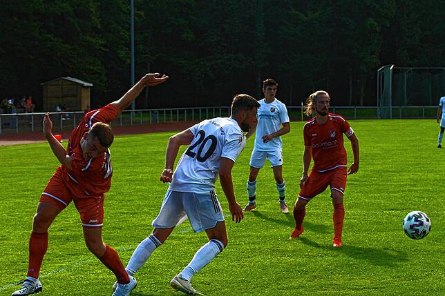 Bild 11: SV 08 Laufenburg siegt in Unterzahl gegen den SV Kirchzarten &ndash; und wir haben Bilder!