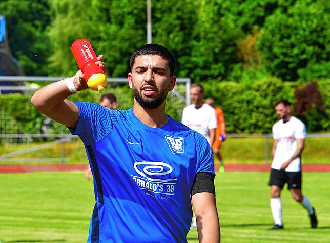 Bild 33: SG FC Wehr/Brennet besiegt den TuS Stetten mit 7:1 – und wir haben Fotos